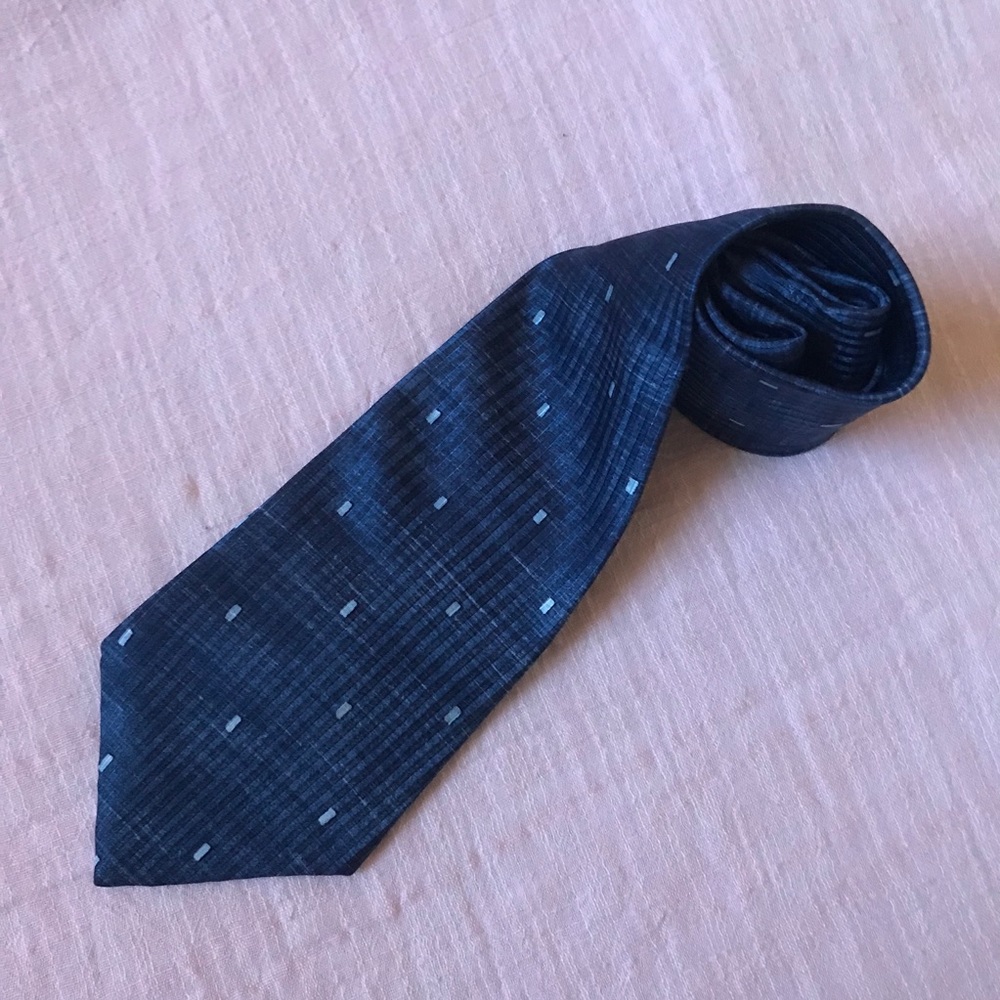 Spencer & Lowe 100% Silk Blue and White Tie